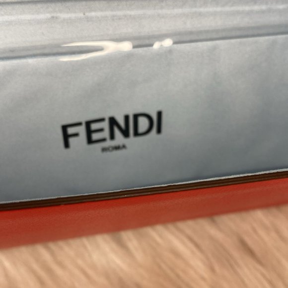 FENDI glasses - Picture 3 of 7